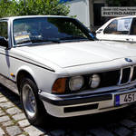 White BMW E23 7-Series