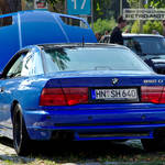 Blue BMW 850 Ci