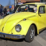 Yellow VW Beetle AZ-538-QS