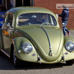 VW Beetle Oval 824UXW