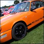 Orange Porsche 964 91 Carrera