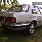 Vauxhall Viceroy XLG7W