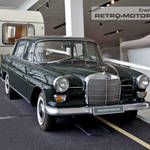 1965 Mercedes Benz W110 200