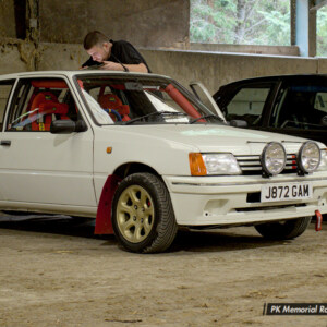J872GAM White Peugeot 205 - 90 Carl Price / Thomas Price