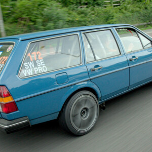NBK914Y Blue VW Passat B2 Variant - SW172 Hazel Carter