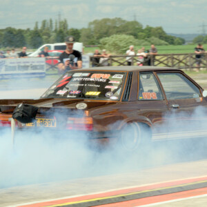 KJT969W Brown Ford Cortina Mk5 2-Door Twin Turbo - SW42 Michael Castle