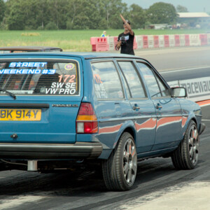 NBK914Y Blue VW Passat B2 Variant - SW172 Hazel Carter