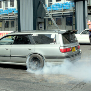 N123STG Silver Nissan Stagea - SW26 Peter Ewan