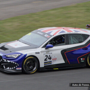 Autos de France, Oulton Park