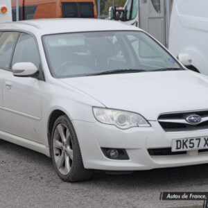 DK57XMH Subaru Legacy