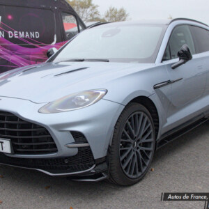 707VJT Aston Martin DBX