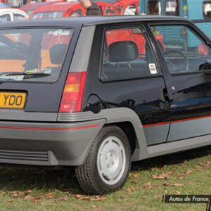 D655YDO Black Renault 5 GT Turbo