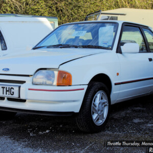 D510THG White Ford Escort Mk4 XR3i