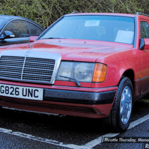 G826UNC Red 1990 Mercedes-Benz W124 300 TE 4-Matic