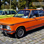 Orange BMW 02 Touring