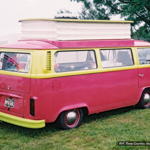 VW Type 2 Bay Window NYW560L