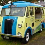 Morris Commercial XYJ151