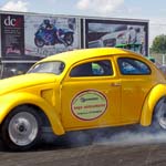 Yellow Roof Chopped VW Beetle - Paul Day - VWDRC