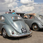 VW Oval Beetle 677UYP