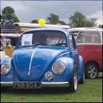 Blue VW Beetle PNB604J