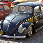 Black VW Beetle 1-OYF-676