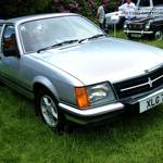 Vauxhall Viceroy XLG7W