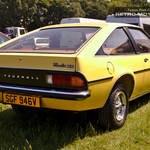 Yellow Vauxhall Cavalier GLS Sportshatch SGF946V